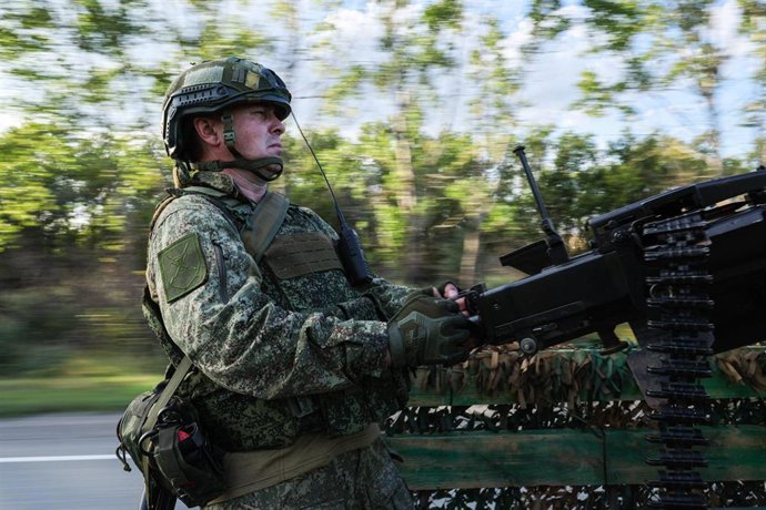 Un militar del Ejército de Rusia en la provincia ucraniana de Jersón, parcialmente ocupada en el marco de la invasión desatada en febrero de 2022 (archivo)
