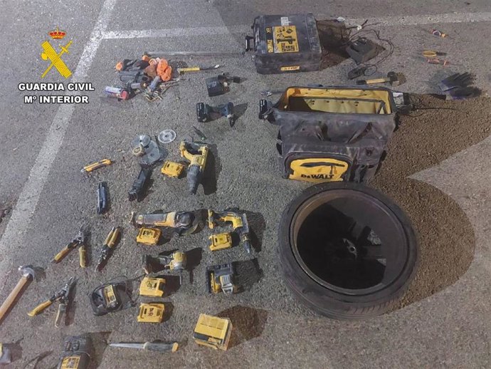 Detenidos por robo con fuerza en las cosas en la localidad de Mocejón