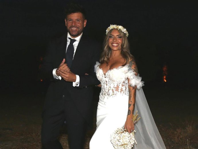 Pablo López y Laura Rubio el día de su boda