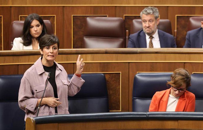 La ministra de Vivienda, Isabel Rodríguez, en el Congreso de los Diputados, a 30 de septiembre de 2026, en Madrid (España). 