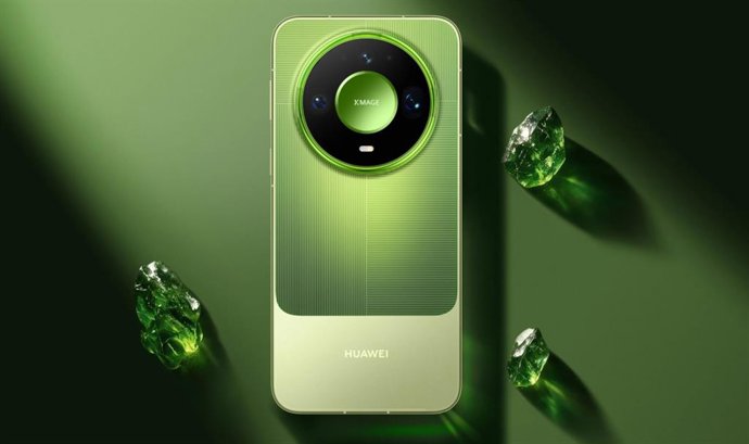 Smartphone Huawei Mate90 Pro Max en color verde