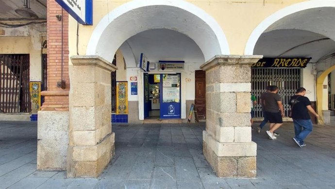 Administración de Loterías de la Plaza de España de Mérida.