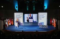 Díaz felicita a Garamendi por su reelección y dice que el diálogo social es "clave" para avanzar en derechos