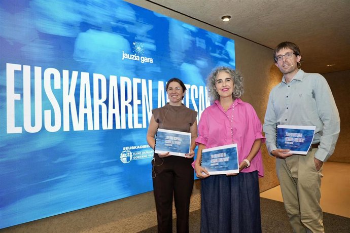 La vicelehendakari primera y onsejera de Cultura y Política Lingüística, Ibone Bengoetxea, en la presentación de Euskararen Ahotsak en Bilbao