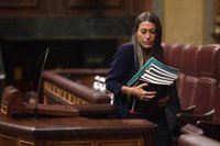 El sí del sindicato de inquilinas allana el apoyo de los socios de izquierda y deja la llave a Junts