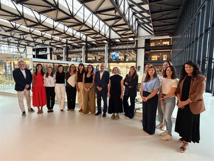 Imagen de la reunión del Consejo de la Mujer de la Zona Franca este jueves en Barcelona