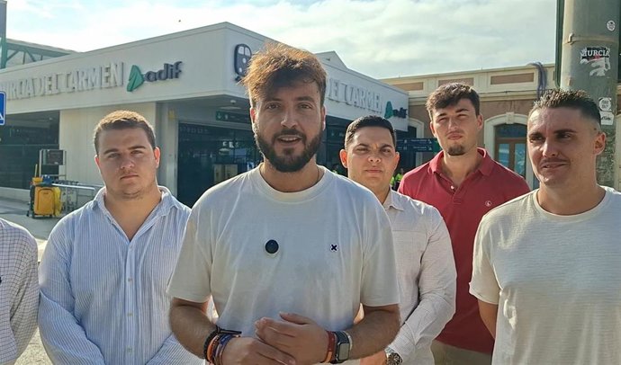 NNGG denuncia que cinco años sin tren en la línea C-2 condicionan las oportunidades de los jóvenes de la Región