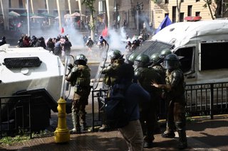 Santiago 1 de octubre 2026.  La Confederacion de Estudiantes de Chile y organizaciones sociales convocan a paro nacional en Santiago y regiones, en demanda de recursos para la educacion publica en el marco de la discusion de la Ley de Presupuesto