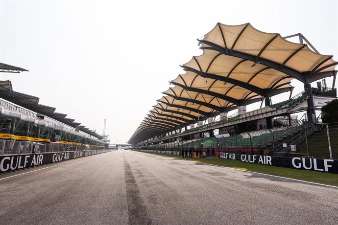 Recta de meta del circuito de Sepang, donde se disputa este fin de semana el GP de Baréin.