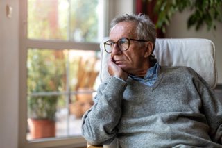 Archivo - Baviera recuerda que el 90% de los mayores de 65 años padece algún problema de salud visual