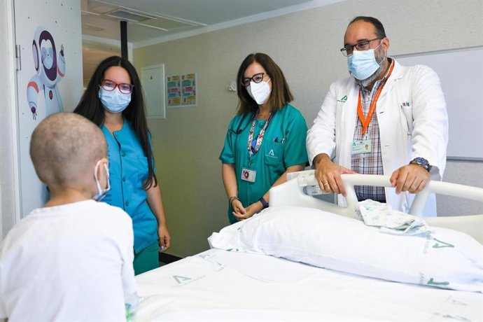 El Hospital Materno Infantil de Málaga administra su primera terapia CAR-T pediátrica.