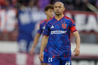 Futbol, Universidad de Chile vs Everton. Copa Chile 2026. El jugador de Universidad de Chile Marcelo Diaz es fotografiado durante el partido de vuelta de los octavos de final de la Copa Chile contra Everton disputado en el Estadio Nacional de Santiago,