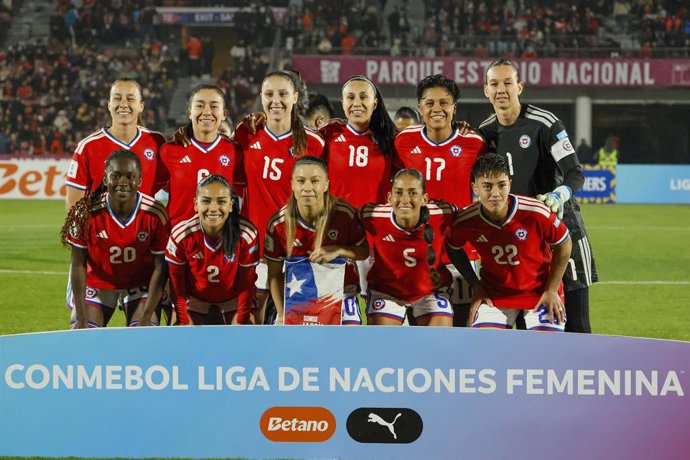 Futbol, Chile vs Ecuador. Fecha 8, Liga de Naciones Femenina 2026. El equipo de Chile es fotografiado durante el partido de la Liga de Naciones femenina contra Ecuador disputado en el estadio Nacional de Santiago, Chile. 05/06/2026 Andres