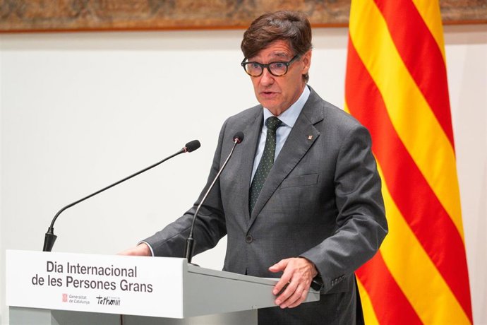 Archivo - El presidente de la Generalitat, Salvador Illa