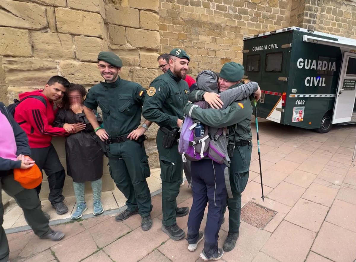 Guardia Civil y Fundación ONCE recorren juntos el Camino de Santiago para avanzar hacia una ruta más segura y accesible