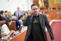 Adelante Andalucía afea a la derecha que "ni siquiera sea capaz de aceptar" unos decretos "muy blanditos" sobre vivienda