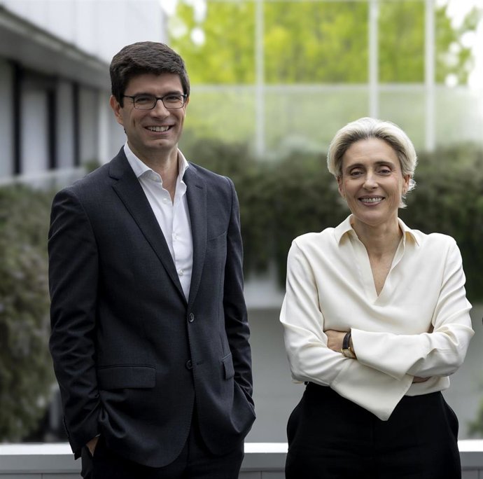 Cláudia Azevedo y  João Dolores, directivos de Sonae