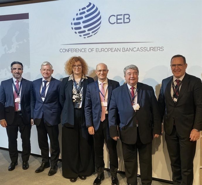 De izq. A der.: Álvaro Urrutia, Benny Dewyngaert, Virgina Borla, Javier Valle, Xavier Larnaudie-Eiffel y Jens Hasselbächer