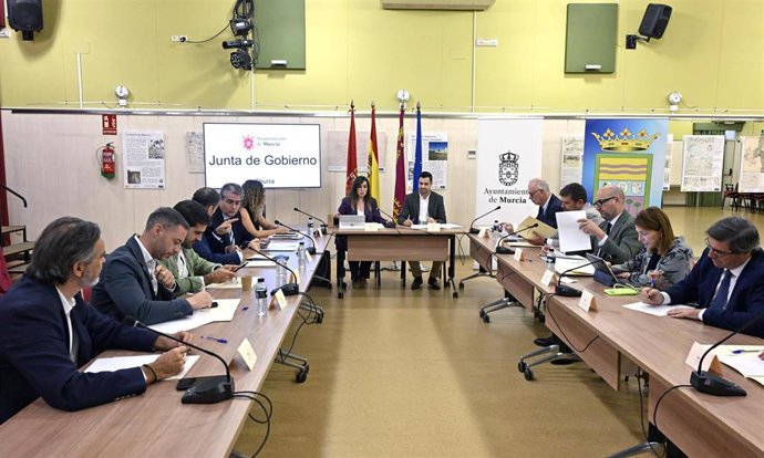 Murcia activa la preemergencia ante el aviso naranja por lluvias con 101 actuaciones y 13 servicios municipales