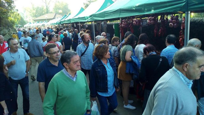 Archivo - Mercado de Otoño de Valles Pasiegos