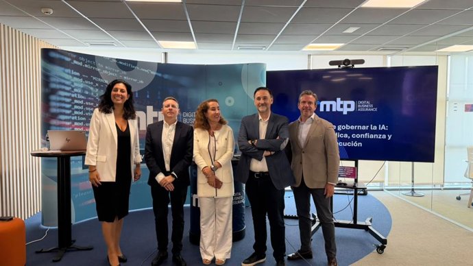 En la imagen, los participantes en el evento de MTP.