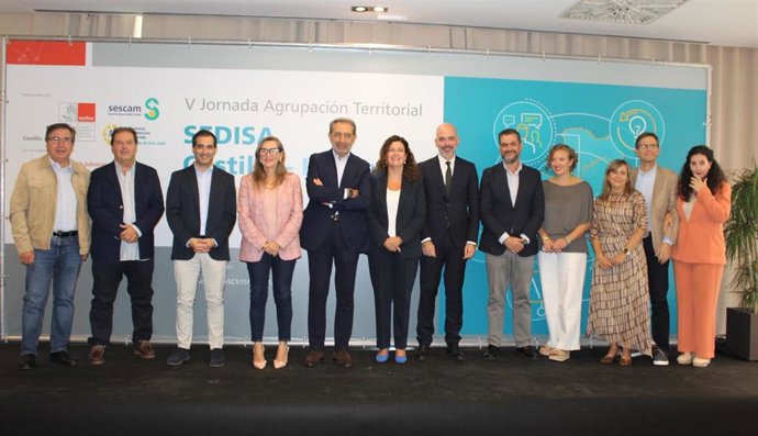 El consejero de Sanidad, Jesús Fernández Sanz, en la clausura de las V Jornadas de la Agrupación de Directivos de la Salud (SEDISA) de Castilla-La Mancha.