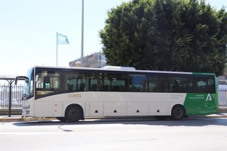 Un autobús del Consorcio de Transportes de la Bahía de Cádiz, en una imagen de archivo.