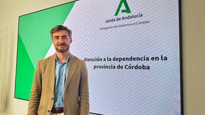 El delegado territorial de Servicios Sociales, Familias e Igualdad de la Junta en Córdoba, Carlos Moreno