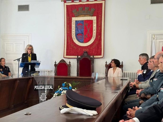 Calahorra reconoce el trabajo de la Policía Local en la celebración de los Ángeles Custodios