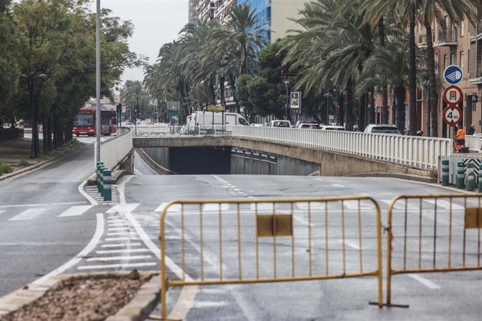 Túneles cortados por previsión por posibles inundaciones provocadas por las fuertes lluvias, a 3 de octubre de 2026, en Valencia, Comunidad Valenciana (España). 