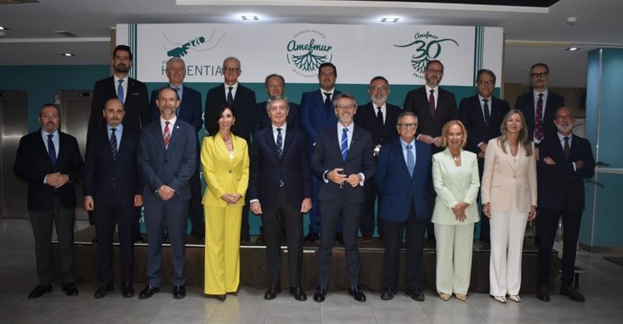 La compañía, con más de 45 años de historia, ha sido distinguida por su trayectoria y evolución en el sector de la construcción