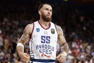 Mike James, Anadolu Efes