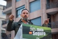 Vox, tras la muerte de una anciana en una riada en Albacete: "La España real se ahoga mientras el mafioso reflexiona"