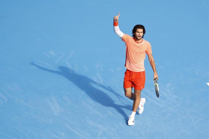 03 October 2026, Japan, Tokyo: Spanish tennis player Carlos Alcaraz reacts against Italian tennis player Matteo Arnaldi during their Round of 16 match at the Kinoshita Group Japan Open Tennis Championships at Ariake Colosseum in Tokyo. Photo: Rodrigo Reye