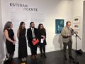 La obra del pintor segoviano Esteban Vicente se expone en el Instituto Cervantes de Nueva York