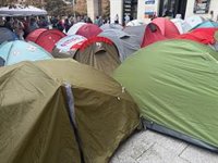 La acampada por la vivienda de Zaragoza se levanta esta tarde para seguir la lucha en asambleas y por los barrios