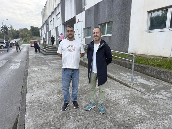 El alcalde de Siero, Ángel García, y el concejal de Ordenación y Gestión Urbanística, Vivienda y Empleo, Javier Rodríguez.