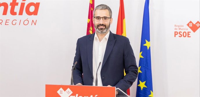 El secretario general del PSRM-PSOE, Francisco Lucas