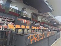 Vandalizan el Estadio de Vallecas y el Rayo carga contra la Comunidad de Madrid