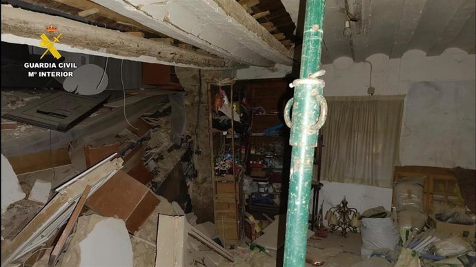 Apuntalado el bar que se ha derrumbado en San Vicente de la Sonsierra
