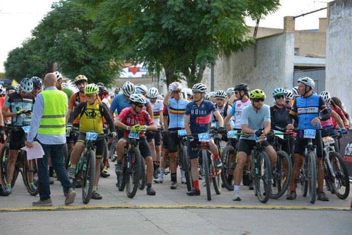 Salida de la BTT Aspanoa en Almudévar (Huesca)
