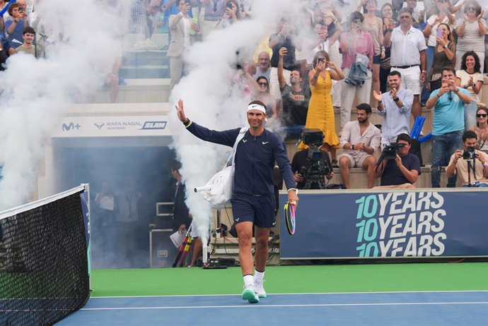 La Rafa Nadal Academy celebra su décimo aniversario con el emotivo regreso de la leyenda de Manacor