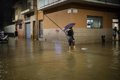 Bombers no constatan "ningún servicio grave" por las lluvias en Catalunya hasta las 2.30