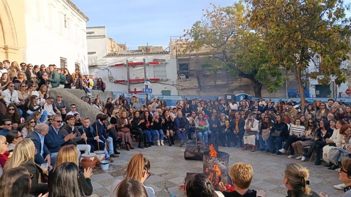 Archivo - Una zambomba durante la Navidad de 2025 en Jerez de la Frontera (Cádiz)