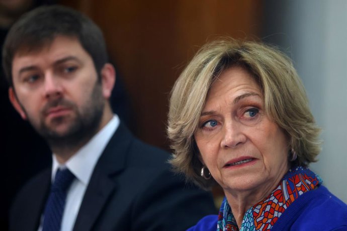 Santiago, 6 de julio 2026. Directiva de la UDI, conforman la mesa, Mas trabajo para Chile, que genera propuesta de reactivacion de empleo ante la crisis laboral que afronta el pais. Jonnathan Oyarzun/Aton Chile
