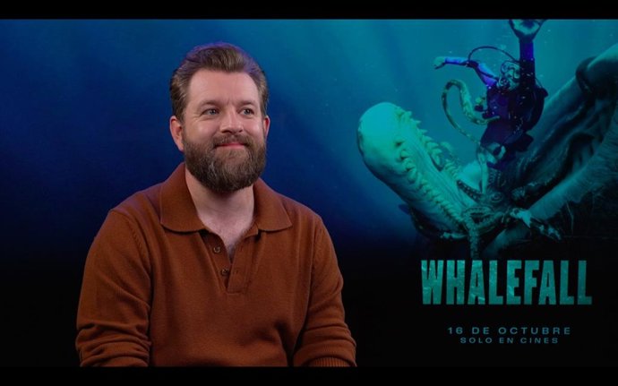 El equipo de 'Whalefall' reivindica a las ballenas como "seres increíbles" en una película de supervivencia y duelo.