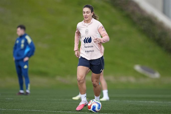Archivo - Alexia Putellas durante un entrenamiento de la selección española de fútbol