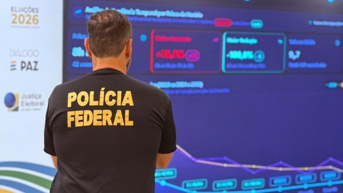 Agente da Polícia Federal do Brasil durante as eleições gerais de 2026