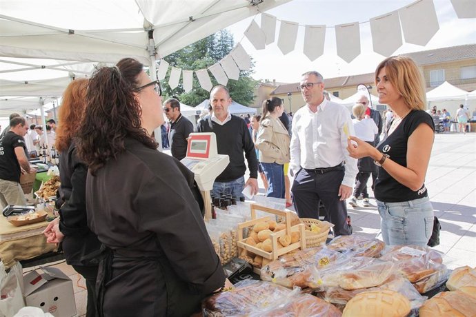 Feria de la Hojuela y Florón de Abades.
