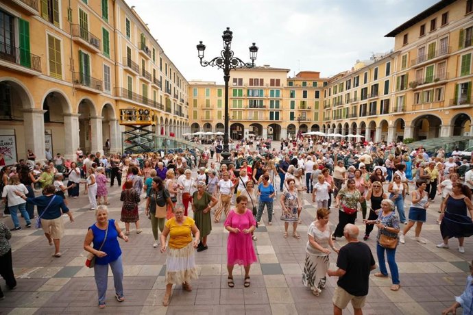 Palma celebra el 'Tardeo de Gent Gran'